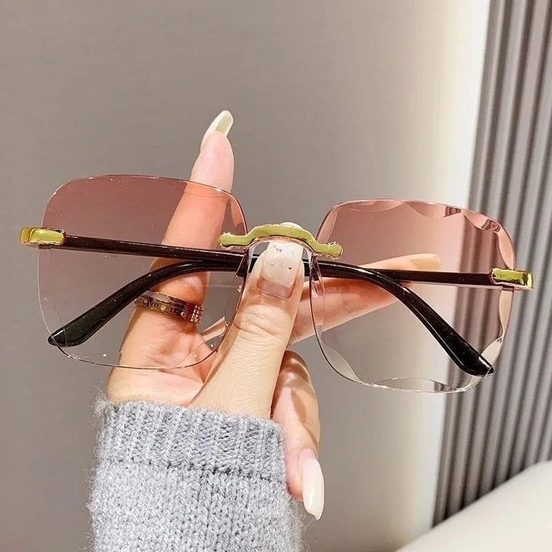 Large Frame Retro Women's Sunglasses